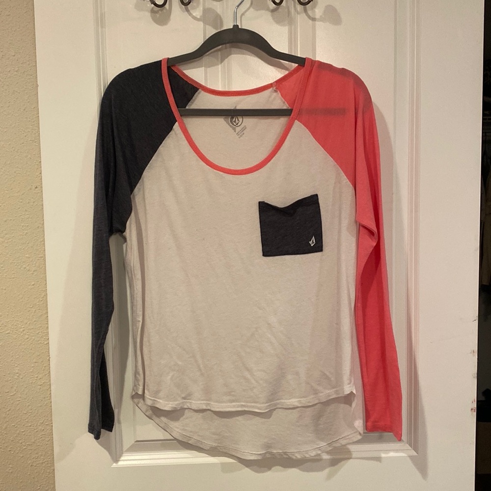 Volcom 3/4 Sleeve Raglan size large